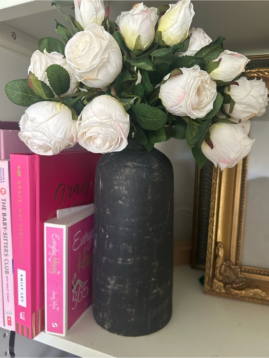Other - Elegant Faux Ivory Rose Bouquet Home Decor Stems Only -12 stems/24 buds NEW